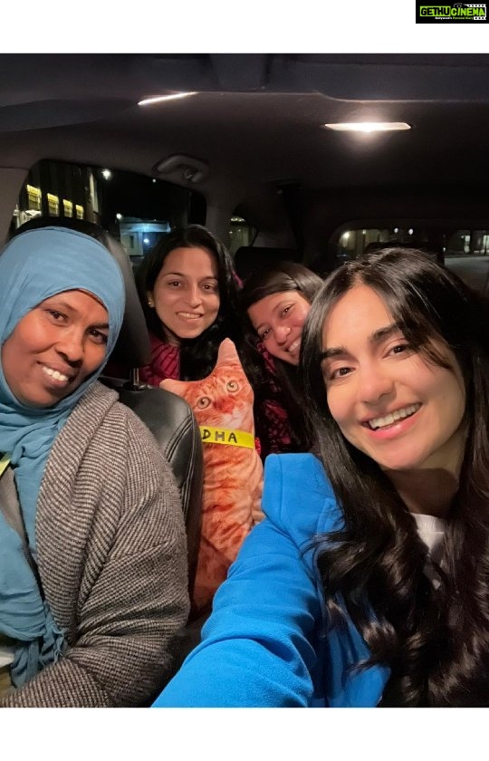 Adah Sharma Instagram - Met the coolest cab driver in London after shoot, with the best sense of humour ! , , , I actually don't want to do a long caption. This video has it all 😂😂😂 watch till the end. Thank you for the entertaining ride @istarline ❤❤❤ #happywomensday Central London