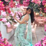 Adah Sharma Instagram – Adah Sharma is Kanoon because,,,,,?
,
,
,
#LondonTourism
#TheObviousReasonIsLambeHaathButBeCreativeIfYouHaveSomeOtherReasonsAlsoBtwJustOnScreenKanoonNoOneGetOffendedAndIfYouDoThenEatAVadaPavWithExtraTeekhaChu 🙃
, #thelonghastagsarebackactuallytheywerehereonkytheydidntgoanywhere 🙃🙃
,
,
#100YearsOfAdahSharma #adahsharma 👻 London, United Kingdom