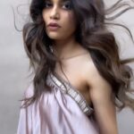 Aditi Sudhir Pohankar Instagram - I think when I watched Dune, I couldn’t get over this background score @hanszimmer created, so immaculate, dusty , I could feel the spice in the sand miles away from the desert 🌵 Couldn’t help to cut this one on this track. If you’ll have watched the film and would like to share what you creative reel could be on this track, drop in my DM and I’ll share the one that’s best matched 😃 Love to all of you ♥️ Credit @niveditapohankar HMU @khushbusoni06 . . . . . #love #aaditipohankar #traveldiaries #she #jaipur #travel #beauty #beautiful #smile #instagood #instagram #insta #dune #hair