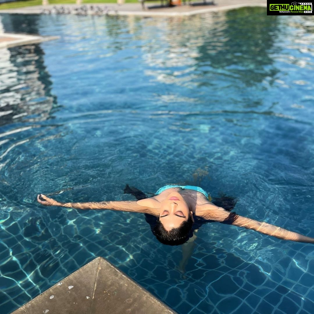 Aditi Sudhir Pohankar Instagram - Always pity the thinkers, for they are cursed for their own imagination. . . . . . Picture credit @niveditapohankar HUM @khushbusoni06 Outfit @varuneshpal . . . . . #she #aaditipohankar #aashram #love #style #bikini #styleoftheday #styleinspo #instagood #instagram #instafashion #beautiful #beauty #smile