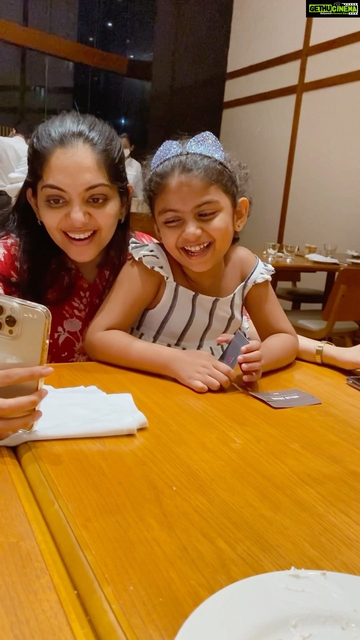 Ahana Kumar Instagram - So I was hanging out with this cutie ( my friend’s niece ) and at one point , she found something funny .. which we naturally weren’t able to understand .. and then she couldn’t stop laughing 🤣😘 @esther_angel_binu 😘😘 Video Courtesy @anna_sifas @sifas_ashraf ♥️