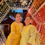 Ahana Kumar Instagram – Yellow is such a happy colour. You think so too? 🌼

My Hair-Stylist : @sindhu_krishna__ , Master of Braids 🌸

#MeenakshisHaldi ✨

PS – Yes it happened before the wedding. I forgot to post it then 😛