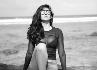 Aindrita Ray Instagram - The more I see the less I know The more I discover the less I learn 🤓 Pc @nim.is.hh