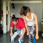 Aishwarya Sakhuja Instagram - Ya ya its allllll Floki's fault N this is how i look post workout..i still dont understand how other women end up looking so glam 😵‍💫 #roash #AishwaryaSakhuja #rohitnag #couplesvideos #marriage #workoutathome #challenge #oldmanschallenge #comedyreels #reelkarofeelkaro #reeitfeelit #reelsinstagram #reelsindia #reelsvideo @floki_and_hippie