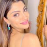 Akanksha Puri Instagram - Tumhare Ishq mein 😍❤️ . . #reels #reelsinstagram #reelsindia #milawathaitumhareishqmein #trending #video #ishq #love #justlikethat #fun #smile #Goodvibes #me #beingme #akankshapuri #❤️