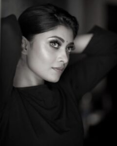 Ammu Abhirami Instagram - 🖤காற்றுக்கு எல்லை இல்லையே🖤
Photography: @camerasenthil
Mua: @vijiknr