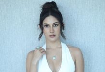 Amyra Dastur Instagram - Feeling Euphoric 👁‍🗨 . A little glitz and glamor for the launch of “Amaira” by @farahkhanatelier 💎 . . . Hair @hairstylist_madhav #mua @zoya.makeupandhair Styled by @malvika_tater Outfit @peppermayo Jewellery @farahkhanali @farahkhanatelier @farahkhanworld 📸 @bollywood_photographer The St. Regis Mumbai