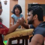 Amzath Khan Instagram - Until next time @rasheeda.hussainkhan 😬 , super cute refree @zara.khan.a 😍 #familytime 😁 Chennai, India