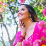 Anasuya Bharadwaj Instagram - I am not fragile like a flower 🌸 .. I am fragile like a bomb 💣 💯 For #Jabardast #tonyt Outfit @gaurinaidu PC: @kalyanphotography6840 🥰