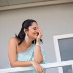Anasuya Bharadwaj Instagram - Did I just Blue you away 🌊 ?? For #Jabardast #tonyt Outfit & Styling @gaurinaidu 🦋
