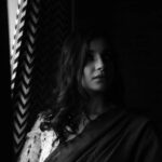 Angana Roy Instagram - I will love the light for it shows me the way, yet I will endure the darkness because it shows me the stars. -Og Mandino Captured by : @__blatherskite_ #mondaypost #bnw #bnwfeed #lightanddarkness #igdaily #mondaymood #portrait #sareelovers #sareeindia #indianwear #portraitphotography #lovefromA