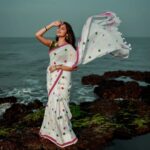 Anikha Instagram - 💚💛❤️ @thepallushop @rainbowmedia_photography