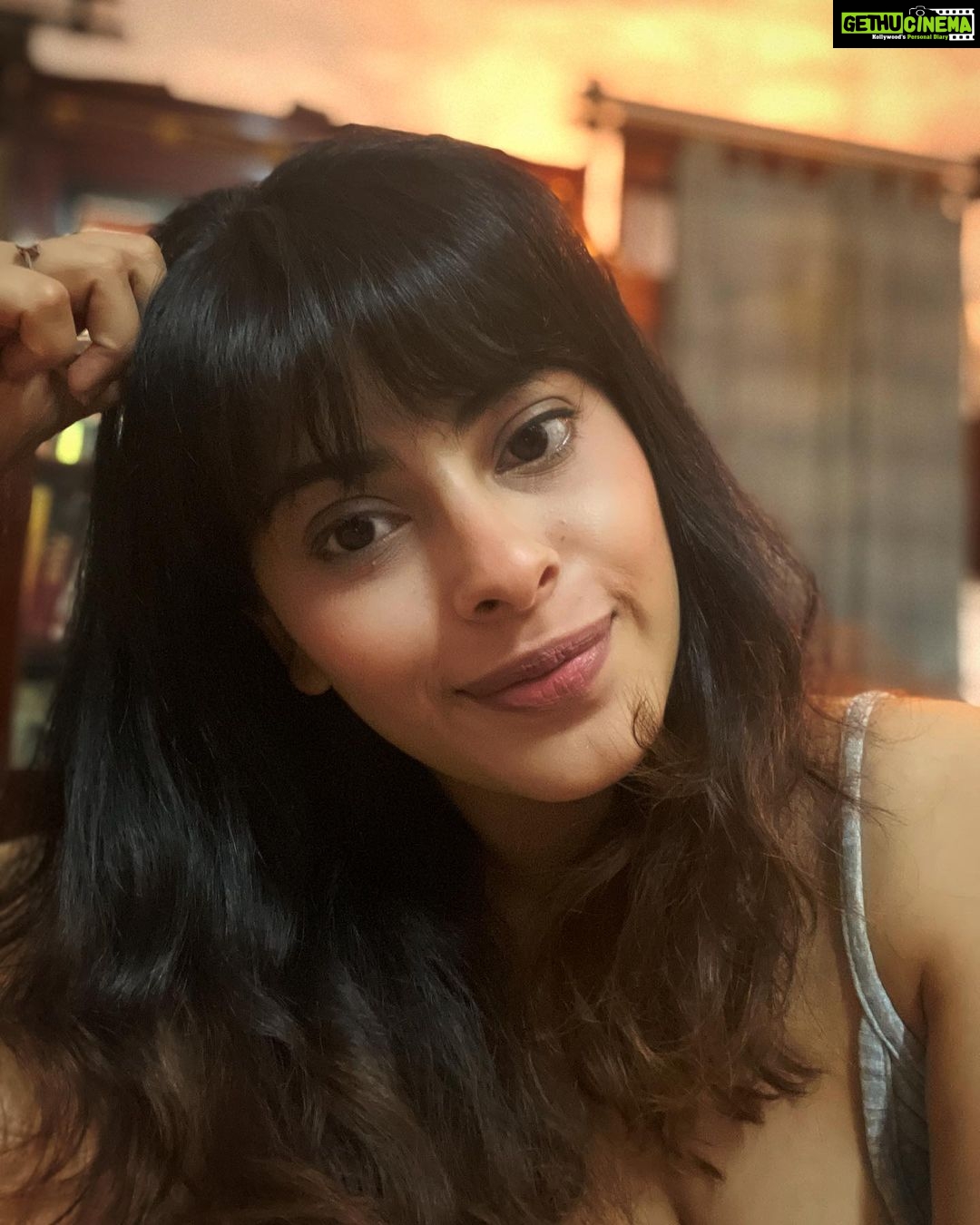 Anisha Victor - 6.6K Likes - Most Liked Instagram Photos