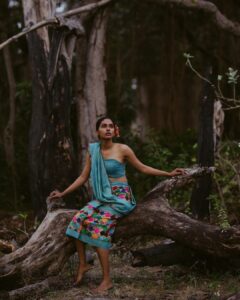Anjali Patil Instagram - On the very early morning we all walked inside the forest. 
I slowly transformed, navigating through thorns and whispering with the trees, sky and birds while @aishwaryashok captured magic in each frame. 
For me, 
Van Gogh / Irusaayi / Vaanvil are fragile and strong, real and magical, fire and water at the same time!
@kuthiraivaalthefilm is running in theatres with overwhelming reviews from the critics and audience.
Forever grateful for this magical moment!

@yaazhifilms @kuthiraivaalthefilm

Ideated by : @aishwaryashok
Costume Design : Datcha dayal
Styling: @binita_ramanathan
Dop : @haya_dp

Yaazhi Team :
@aravindnaga.nft @m0shuu
@palaniappan_kathir