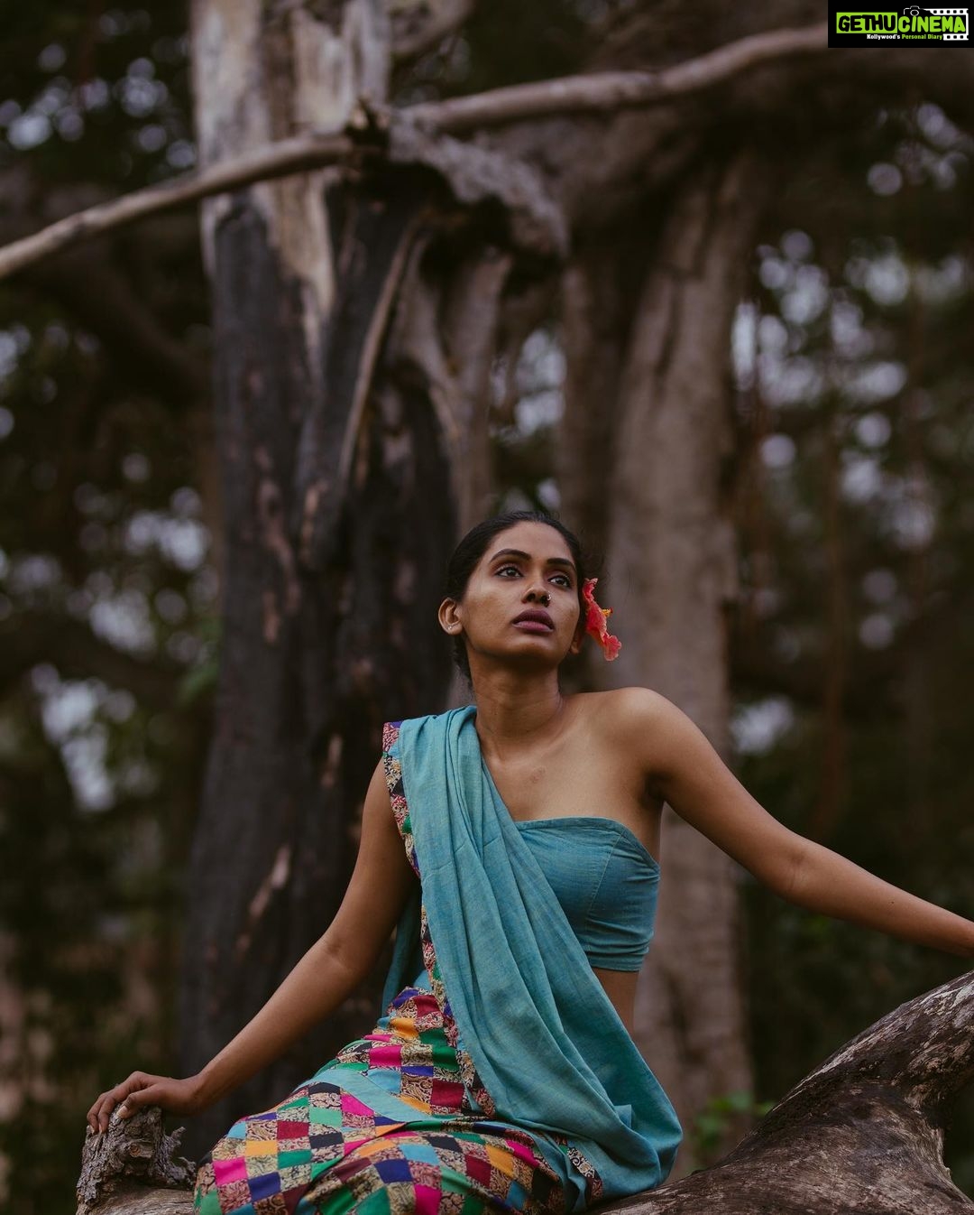 Anjali Patil - 5.3K Likes - On the very early morning we all walked inside the forest.
I slowly transformed, navigating through thorns and whispering with the trees, sky and birds while @aishwaryashok captured magic in each frame.
For me,
Van Gogh / Irusaayi / Vaanvil are fragile and strong, real and magical, fire and water at the same time!
@kuthiraivaalthefilm is running in theatres with overwhelming reviews from the critics and audience.
Forever grateful for this magical moment!
@yaazhifilms @kuthiraivaalthefilm
Ideated by : @aishwaryashok
Costume Design : Datcha dayal
Styling: @binita_ramanathan
Dop : @haya_dp
Yaazhi Team :
@aravindnaga.nft @m0shuu
@palaniappan_kathir