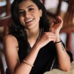 Anju Kurian Instagram - Wishing you a day full of smiles and happy things to celebrate International Day Of HaPpInEsS 🥰🤍🤗. What does happiness mean to you? Drop a comment below ⬇️ 🥰. 📸- @adarsh_thamarakshanphotography #happiness #celebratelife #tb #internationaldayofhappiness #bekind #sundayvibes #happysunday #loveyouall #morningroutine #instapost #ootd #sareelove #traditionalwear #instamood #love #haveagoodday Kerala