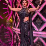 Antara Biswas Instagram - Beauty is A Light In The Heart 🖤🖤🖤… #dayan #nazar #mohana #monalisa #smartjodi #starplus #love #my look Styled by: @harshalds Mua: @sachinmakeupartist1 Hairstyling: @shab_qureshi786 📸: @deepakpathak663