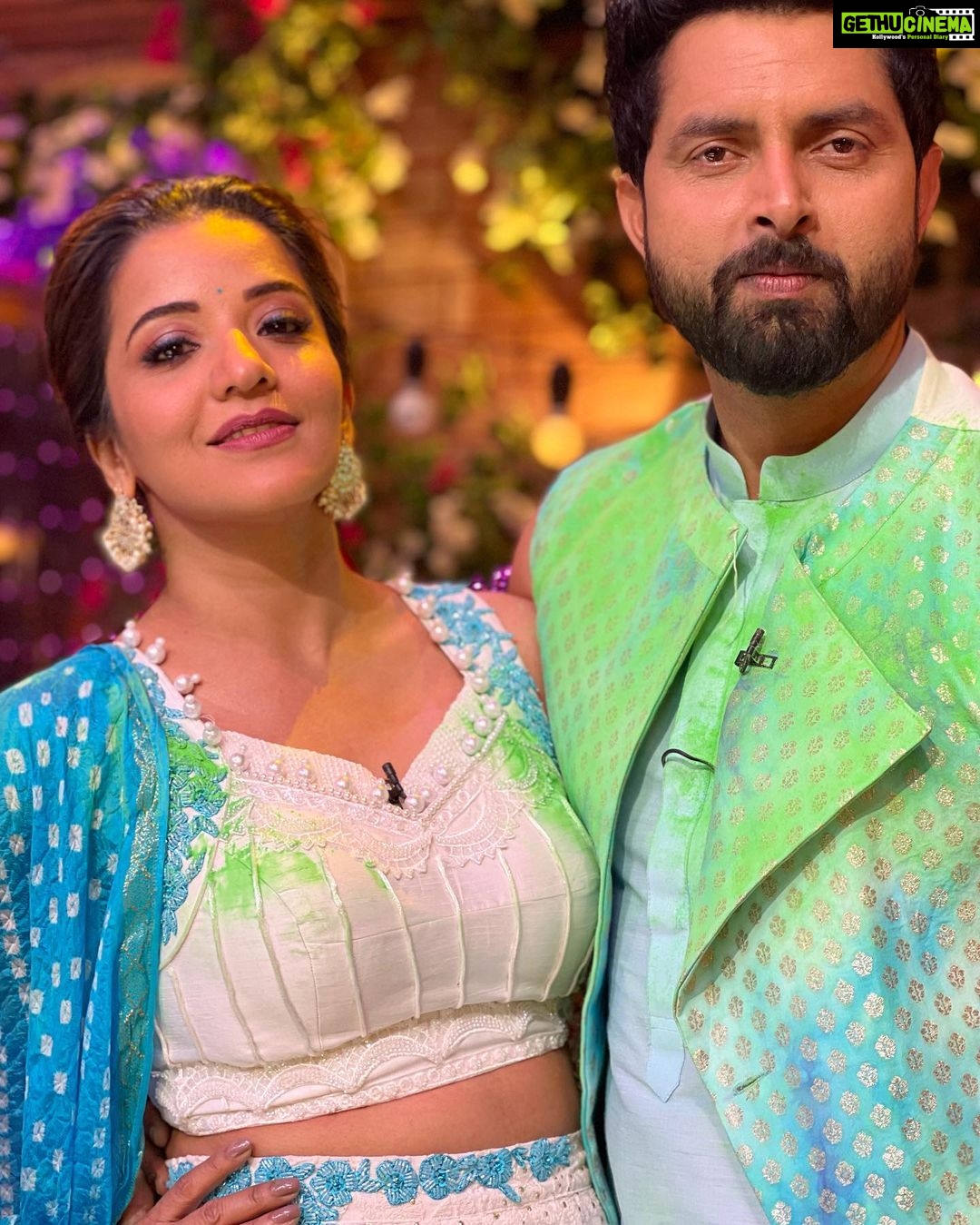 Antara Biswas Instagram - Seems Like @vikrant8235 saying “MUJHE BINA BOLE RANG KYUN LAGA DIYA” … Ya Aaplog Guess Kar Sakte ho ???? #smartjodi #holispecial #monvik #monalisa #vikrant #masti #fun #games #entertainment #alotmore Mua: @sachinmakeupartist1 Hairstyling: @shab_qureshi786 📸: @deepakpathak663