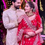 Antara Biswas Instagram - Reliving our shaadi moments yet again on a reality show! #MonVik #monalisa #vikrant #smartjodi #starplus #happy #couple #bonding #love #husbandandwife #bridal #look #lovestory Styled By: @harshalds Mua : @sachinmakeupartist1 Hairstyling: @shab_qureshi786 📸: @deepakpathak663