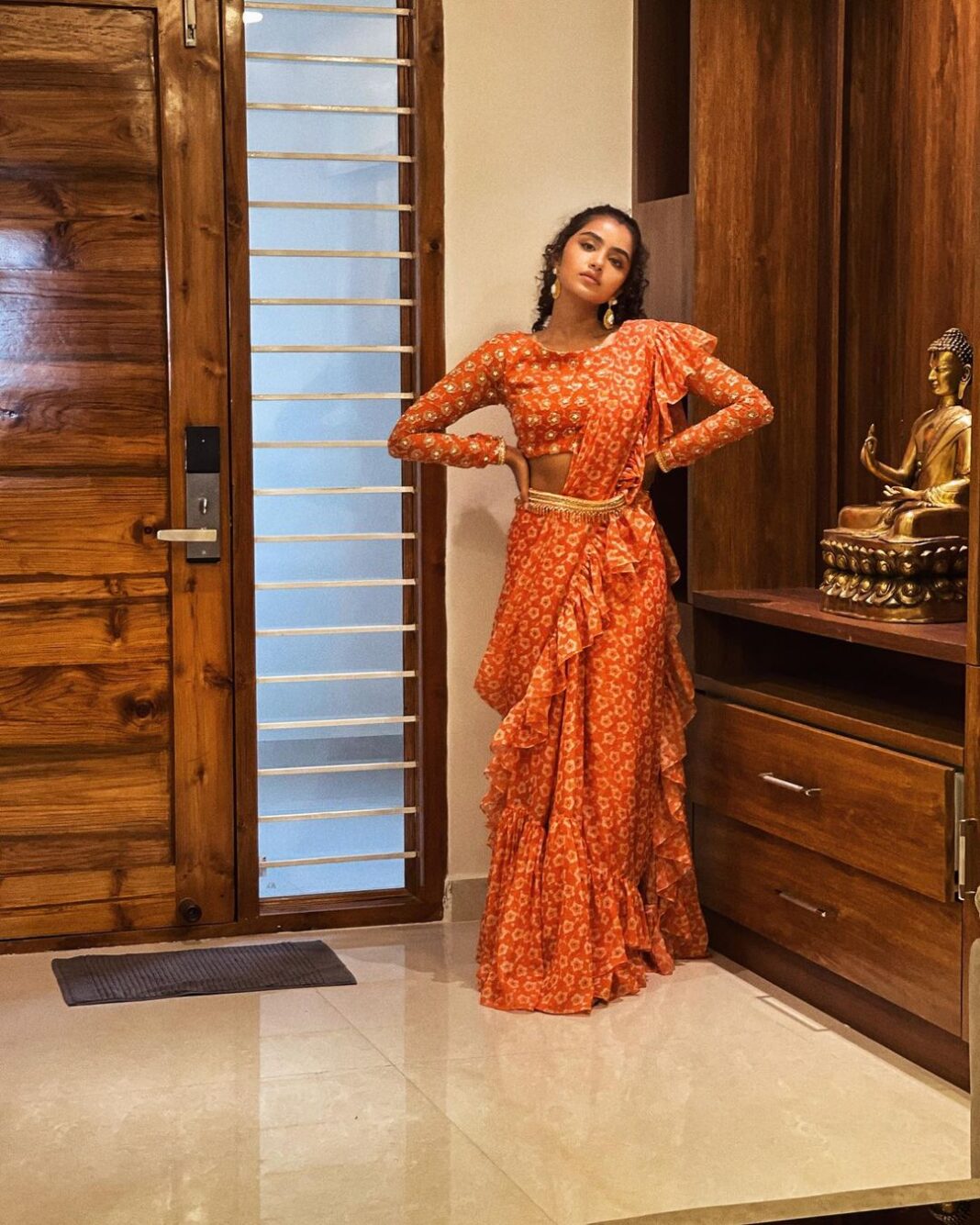 Anupama Parameswaran Instagram - चाहत 💋 Styled by: @meghanaalluri Outfit by: @seharrebysahitheereddy Accessories by: @thetrinkaholic