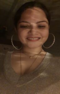 Anuya Bhagvath Instagram - Life often does this to us! Agree? #anuya #smile #life