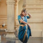 Aparna Balamurali Instagram - Narumugaye out now in my offical Youtube channel!!! Link in bio ❤️❤️ Thanking a lot of people behind this beautiful work!! @anjalirwarrier_arw @bijudhwanitarang @gopika_kripal_makeovers @ihari_rs @pournami_mukesh_photography @vasu.nair91 @amminirajendran Parappukadu Mahadevi Temple