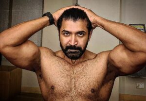 Arun Vijay Instagram - Just keep saying "I  CAN AND I WILL"...💪🏽
#motivateyourself #LuvAV #warhorse