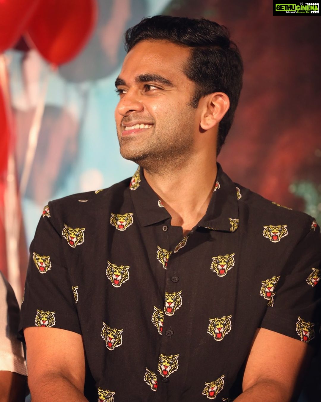Ashok Selvan Instagram - The trailer of #ManmathaLeelai has been trending at #1. The response has been phenomenal, Thank you for all the love! The film is a ๐ฏ percent entertainer! Mark your calendar - April 1st in theatres! I know, Donโt worry, the film wonโt fool you ๐ Trailer in Bio Cheers and love ๐