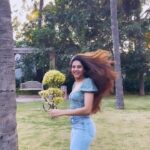 Ashrita Shetty Instagram - I'm just obsessed with @deyga_organics 💚 In the name of #selflove I never miss pure Aloevera gel & under eye cream on my skin everyday. I chose organic one from @deyga_organics And weekends are literally to pamper self. From reading to shopping to masking it all happens like a routine 😅Been using Rose Mulethi face pack on sundays with milk as I like it better that way ! Deyga has a piece of my heart for its purity💚 #choosepurechoosedeyga What does your Self Love look like ? ✨ . . . #skincare #healthyskin #choosepurechoosedeyga #dailycare #weekend #selfcare #glowing #happy #pamper