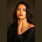 Avika Gor Instagram - 🖤✨