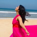 Avika Gor Instagram - Which song does this remind you of? Bentota, Sri Lanka