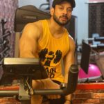 Bharath Instagram – Never underestimate the investment you make in yourself !! Keep calm and train hard. Time to march forward . #goals #fitness #lovemyjob #focused #march #positivevibes #post #instagood #week3 #progress