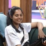 Bindu Madhavi Instagram - White love 💞 #bindumadhavi #bbteluguott #biggboss5 #BigBossNonStop #bigbossnonstoptelugu