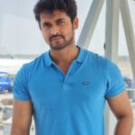 Chandan Kumar Instagram – BASIC….!
Back to Bengaluru..

#airportlook #ootd Hyderabad High-tech City