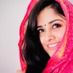 Chandini Sreedharan Instagram - Live A Life Full Of Color 🌺