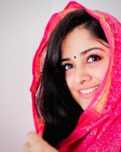 Chandini Sreedharan Instagram - Live A Life Full Of Color 🌺