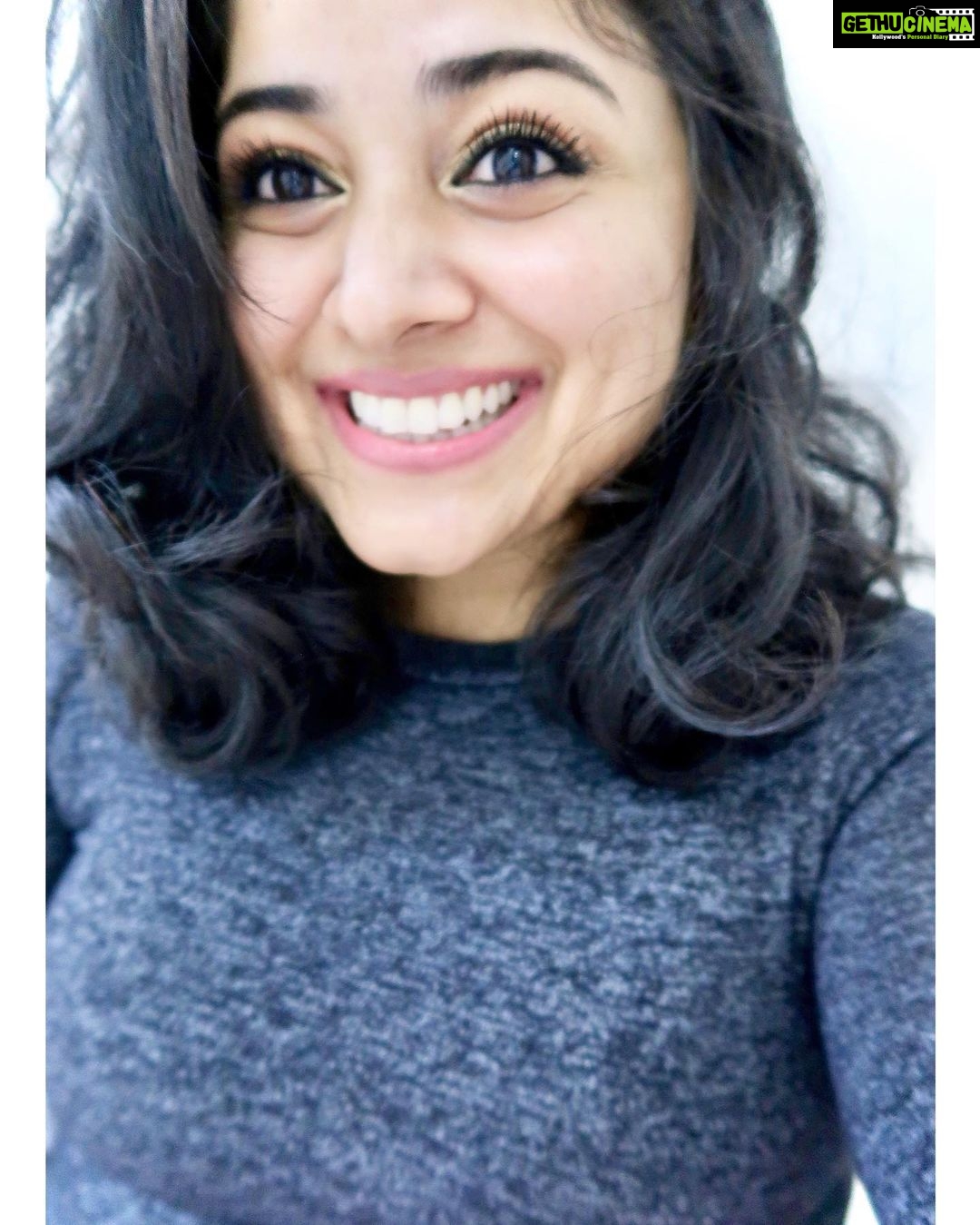 Chandini Sreedharan Instagram - We smile through even the puffiest of eyes, and darkest of days… we WOMEN are literally created in a way to endure pain. But we should stop putting ourselves through even more than what’s already set in stone for us before we were even born. Holding onto whatever lil is left of me today and every day, in the hopes that I will make it back to me in an even better way! Happy Women’s Day To Everyone Celebrating Themselves & The Women In Their Lives (today & every day)! I wish you lots of love to respect yourself & love yourself, and hopefully put yourself first for once (this is still a work in progress for me)! I’m learning how important it is to do so more & more every single day, and I’m trying and will become better at it. Hope you will as well! Love, Cha. 🥂