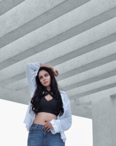 Chandini Tamilarasan Instagram - Which one is your favourite 
1 or 2 ? 

📸- @irst_photography 
Muah - @bhuvanabridaldiaries