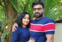 Chandra Lakshman Instagram - My safe haven💝 @tosh.christy #moongirl #potd #gratitude Kochi, India
