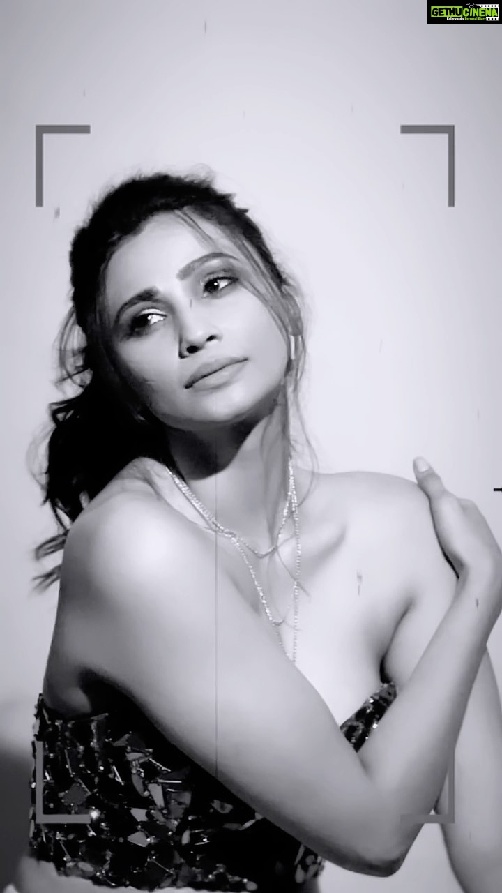Daisy Shah Instagram - Come check this! . . . . #reelitfeelit #behindthescenes #daisyshah