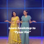Deepti Sati Instagram - Do the #pyaarhai challenge...follow the hook and make your reels NOW!📣💃🏻 Also celebrating 100th chapter of Choreoकक्षा with such an amazing personality @deeptisati ♥️ Do recreate this hook and get featured on our stories..Here you go ✨📣✨💃🏻💃🏻 Hookstep by : @i_am_princegupta Deepti’s outfit- @karishma_art_gallerry My Outfit- @indya @payaldevofficial @pratiksehajpal @warnermusicindia #choreokaksha #dancetutorial #pyarhai #hookstep #learnstepbystep