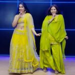 Deepti Sati Instagram - Do the #pyaarhai challenge...follow the hook and make your reels NOW! @payaldevofficial @deeptisati @pratiksehajpal @warnermusicindia @i_am_princegupta