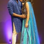 Deepti Sati Instagram - Pyaar Hai ❤️❤️💙💙❤️❤️ 📸 : @ds_subho.12 Deepti’s outfit : @karishma_art_gallerry Melvins HM : @vishnu1634 #pyaarhai #hookstep #reel #newsong #dance #choreo #groove #trending #reelitfeelit #reels