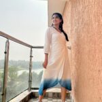 Deepti Sati Instagram - Comfy dress for a not so comfy weather 👋🏻😅🔥 Styling : @styyledbyjoe @joe_elize_joy Assisted by : @sanliya_sabu 👗: @designs_by_lis #promotions #lalithamsundaram #summersareon #allsmiles #grateful Kochi, India