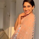Deepti Sati Instagram - Cue a splash of flowers, colours, fun and excitement. 🎨 @saritoria @roshnichopra @deeptisati @nischitababu @deeteestories @sunnyysideup @silkzdiaries @gurleengambhir reveal outfits you can prelove for your Holi celebrations. Make the most of these prelove ensembles with vibrant prints, color blocking and easy silhouettes by @sulakshanamonga @vidhiwadhwani_label @adarshgillofficial @anamikakhanna.in @akshindiaofficial @theensemblestudio @pankajandnidhi available exclusively at www.saritoria.com at a fraction of their retail price @saritoria Consider this an official invite to join us as we and our girls go #PreloveThisHoli. Comment “🤍” to RSVP. . . . #secondhand #prelovedbranded #preowned #secondhandshop #preloveddress #prelove #prelovedclothes #slowfashion #fashion #vintage #sustainablefashion #vintagestyle #designerwear #couture #luxury #preloverevolution #saritoria #toyouwithprelove #style #wardrobe #prelovedcouture #prelovethisholi #holioutfits #holioutfitinspiration