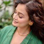 Dia Mirza Instagram - There is no such thing as too much green 💚🦋🌳 Remember to turn off your lights from 8:30pm to 9:30pm tonight! “Every year, at 8:30 pm on the last Saturday of March, supporters in over 190 countries and territories unite, taking action on and raising awareness of the issues facing our one home. But Earth Hour is more than just an hour for Earth - it's a movement for our own futures, for the benefit of people and planet. And it's not only a symbol of solidarity - it's a catalyst for change, harnessing the power of the crowd. “ @wwfindia @earthhourofficial Join the movement 🌏✨ #EarthHour2022 #EarthHour #ShapeOurFuture Sustainable outfit and jewellery styled by @theiatekchandaney. Assisted by @jia.chauhan Outfit- @goodearthindia @mypeepul Jewellery-@romanarsinghaniofficial MUH @shraddhamishra8 Photos by @rishabhkphotography India