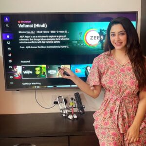 Eshanya Maheshwari Instagram - I’m a fan of Action Thrillers and Just watched #ValimaionZEE5 Maza Ayaa!!! Another South Indian gem that made into my favourites. Must Watch #Valimai on @ZEE5 this Weekend. Now Streaming in HINDI | TAMIL| TELUGU | KANNADA #AjithKumar @Zee5telugu @Zee5tamil @Zee5kannada