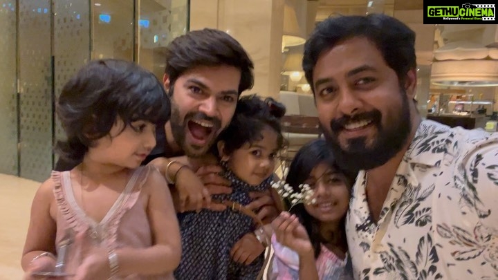 Ganesh Venkatraman Instagram - Happy birthday Macha❤️❤️❤️ We had a lovely time with you all 😍 #happybirthday #birthday #birthdayparty #birthdaywishes