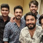 Ganesh Venkatraman Instagram – And the boys played well ❤️❤️🤗
With my band of brothers…

Thank u for making it special darlings 💓😍 @rio.raj @erodemahesh @iamabhinayvaddi @actorarav @aariarujunanactor 

#birthdaycelebration