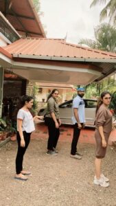 Gayathri Suresh Instagram - We have got the perfect brother in law 😂❤️❤️❤️

#reelpannungafeelpannunga #reelkarofeelkaro #reel #reels #reelitfeelit #reelsvideo #bheeshmaparvam #rathipushpam #viralvideos #viralreels #viralpost #trendingreels #trendingaudio #malayalamreels #mammootty#sunday